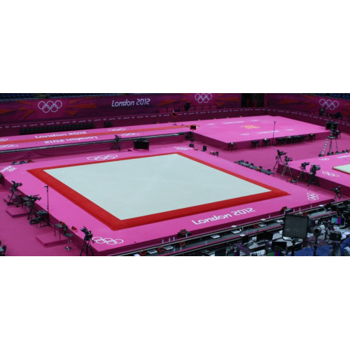 Тренировочный гимнастический помост London 13,05 × 13,05 (ковролиновое покрытие)