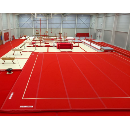 Пружинный гимнастический помост 14х14 (рулонные дорожки)