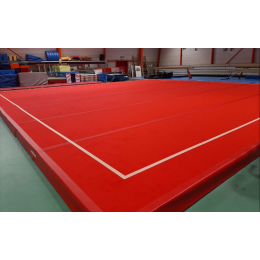 Пружинный гимнастический помост 13х13 (рулонные дорожки)