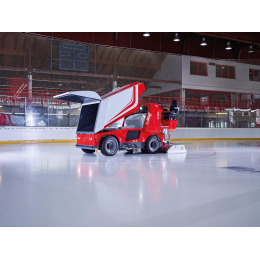 Лёдозаливочная машина IceWolf